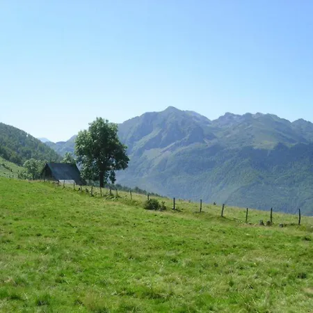 Au Detour Du Larrech Panzió